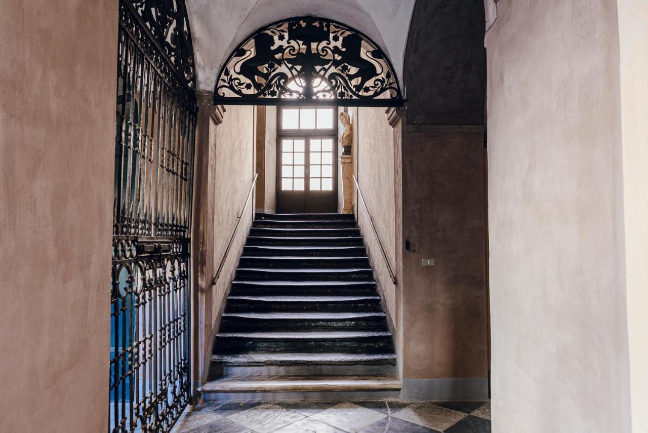 La Foresteria Di Palazzo Picedi Benettini Sarzana Exterior foto